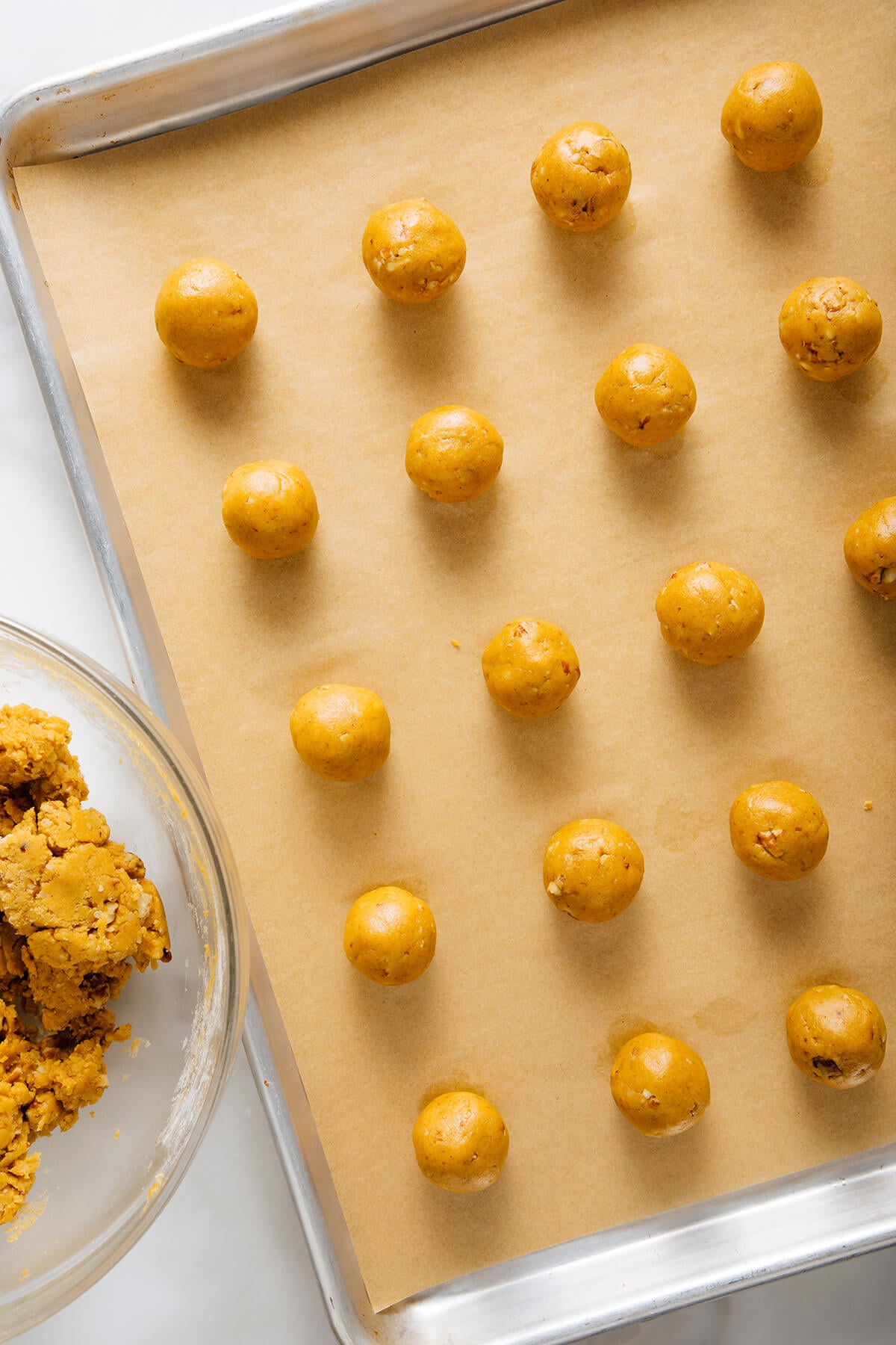 pumpkin polvorones before baking