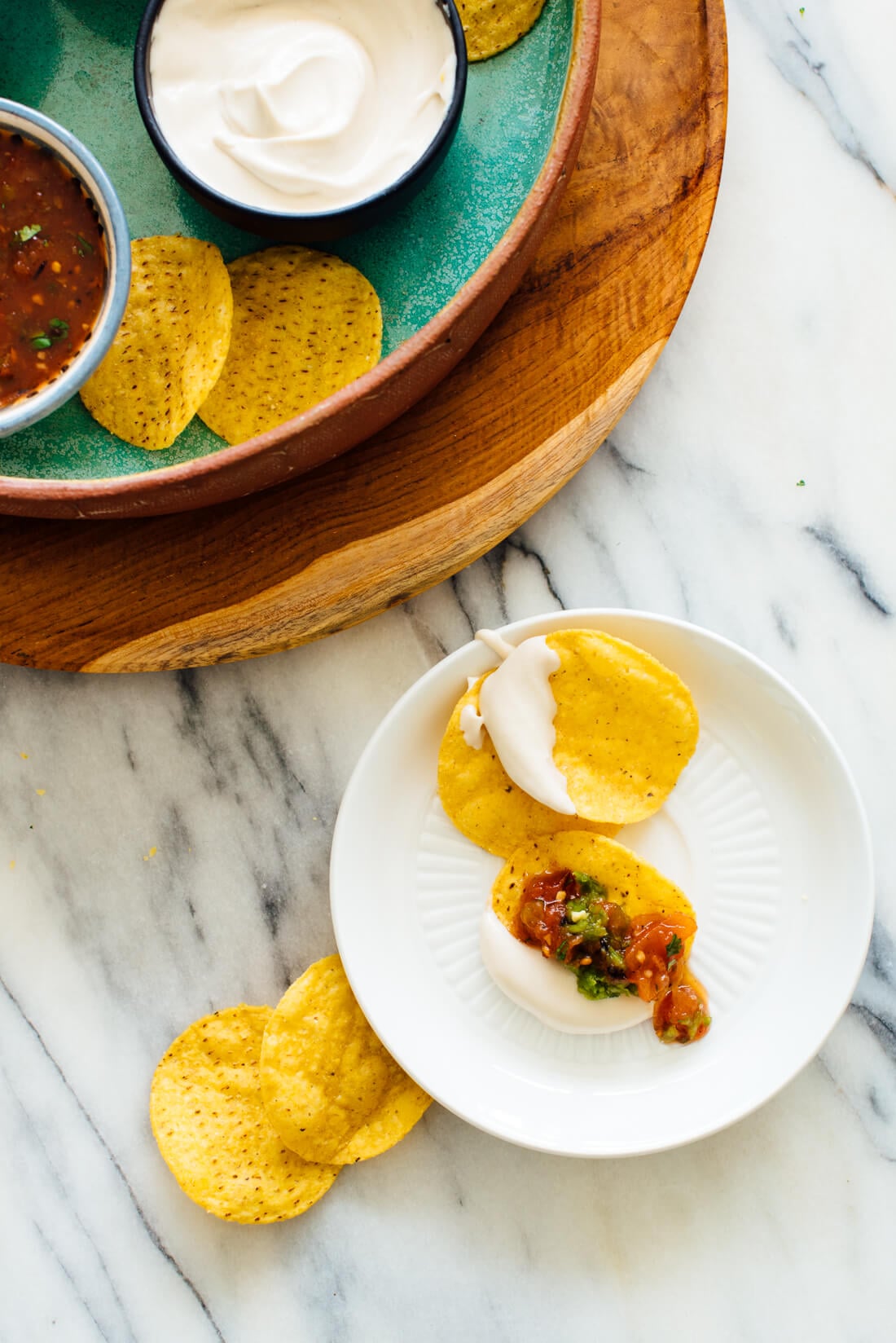 vegan sour cream with chips and salsa